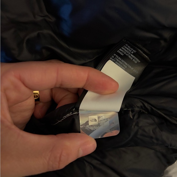 The North Face Nuptse Short Jacket - Picture 11 of 11